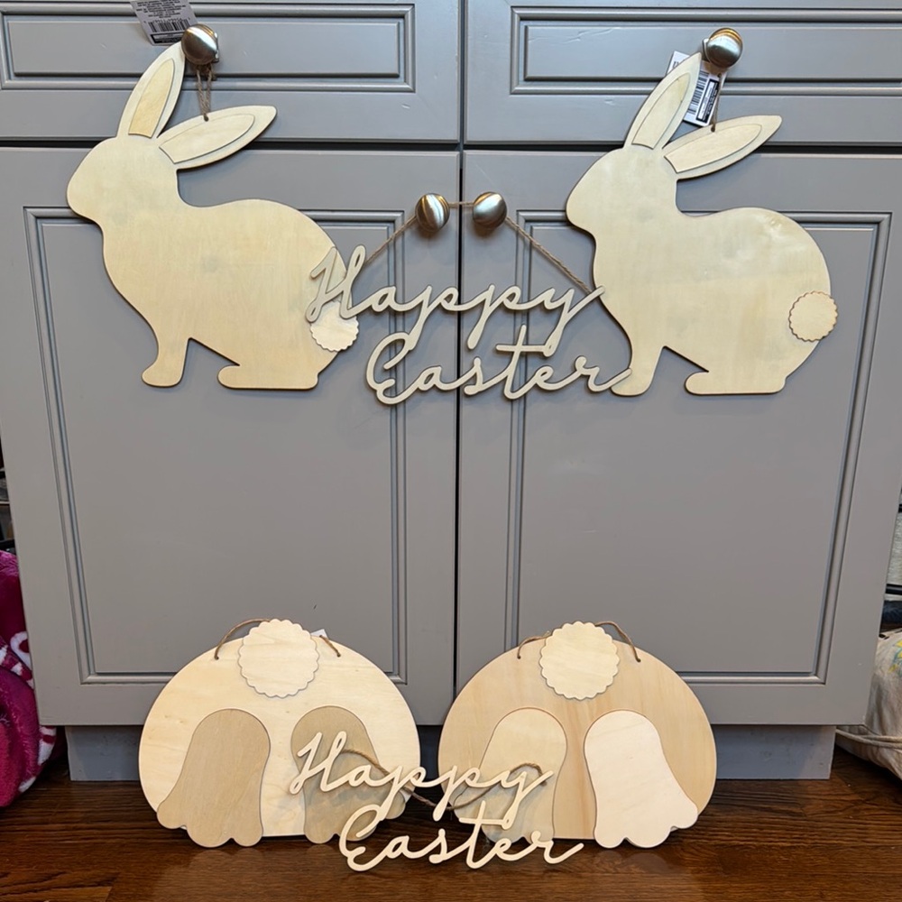 Wooden Easter Bunny Wall Decor